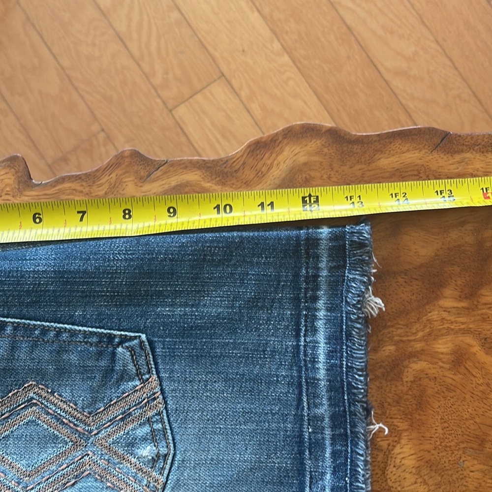 7 for all mankind jeans mini skirt, size 27. - Picture 13 of 13